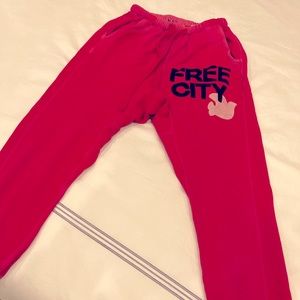 Free city super soft sweatpants